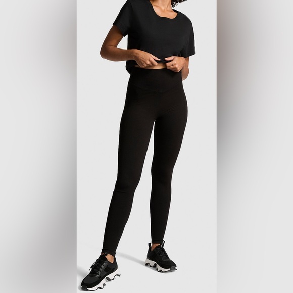 NWT Pink Victoria’s Secret Seamless Classic Leggings - Picture 2 of 4